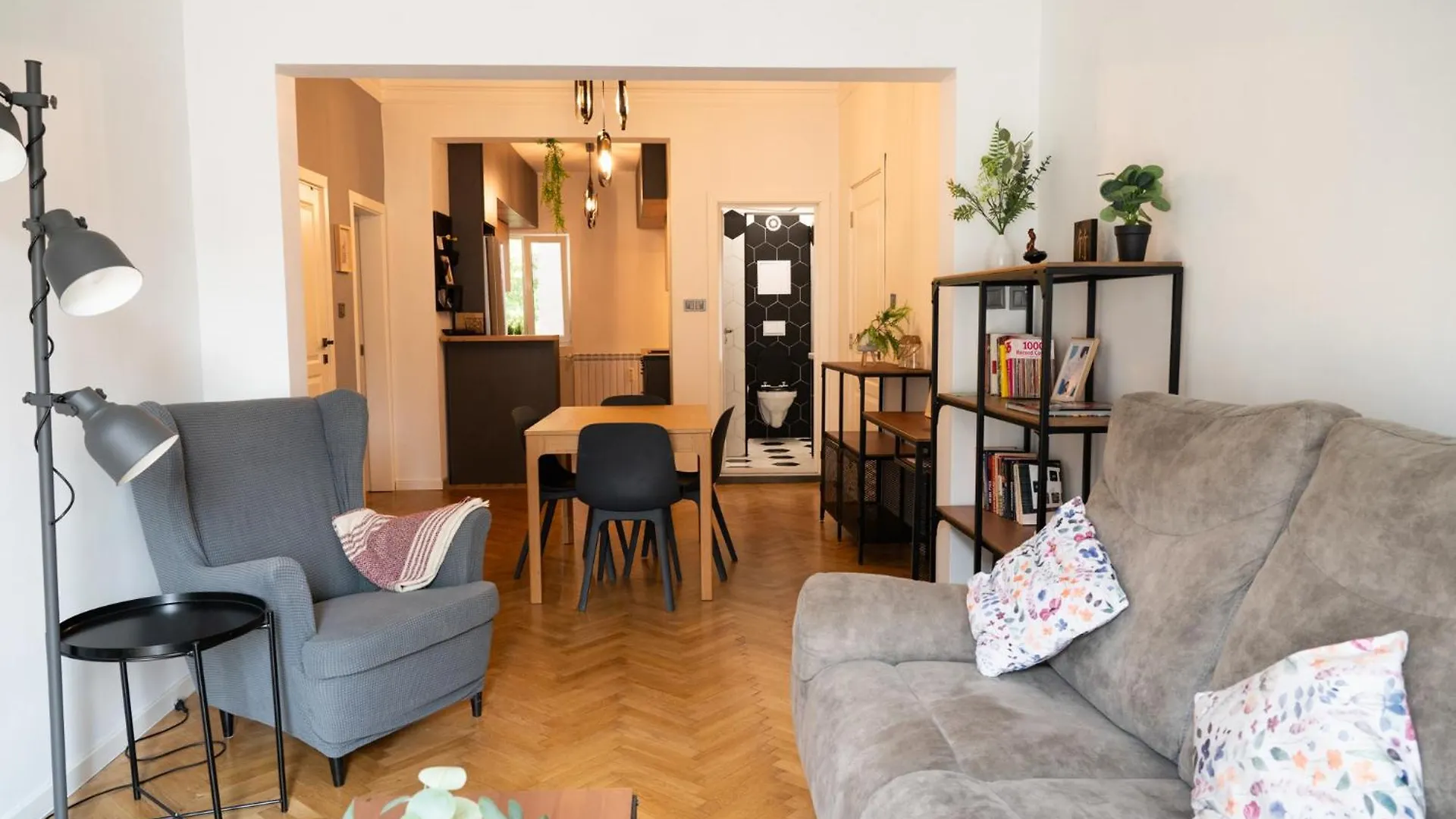 Perfect Long-Term Stay Stylish And Spacious Top Center Next To Vitosha Blvd contacts